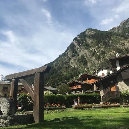 Hameau De Jadis Leilighet Pré-Saint-Didier Eksteriør bilde