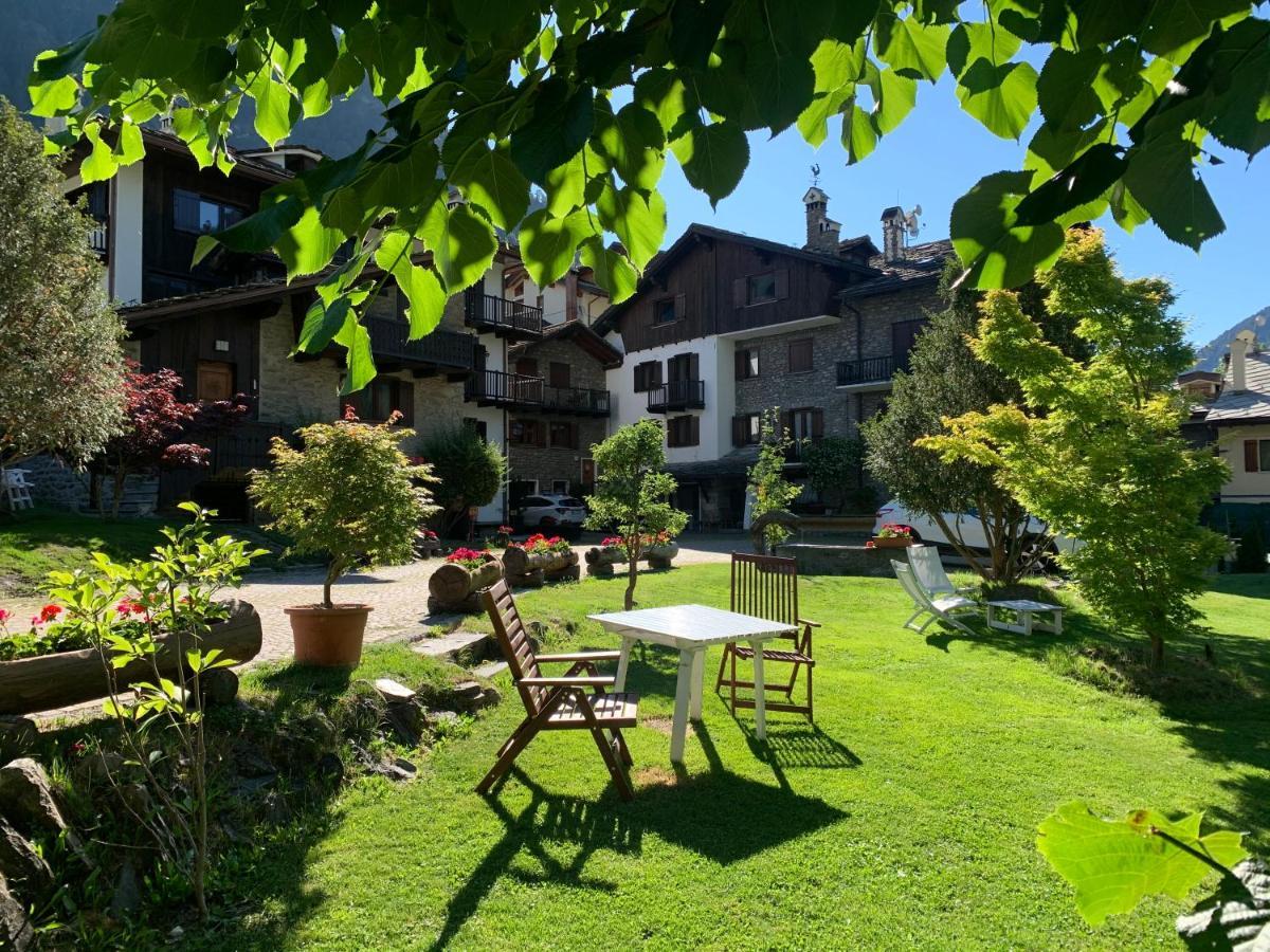 Hameau De Jadis Leilighet Pré-Saint-Didier Eksteriør bilde