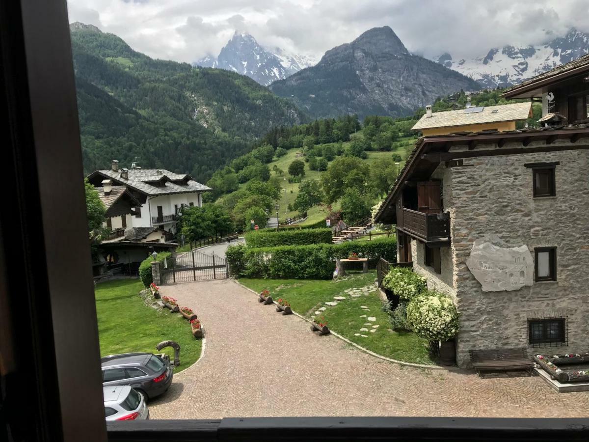 Hameau De Jadis Leilighet Pré-Saint-Didier Eksteriør bilde