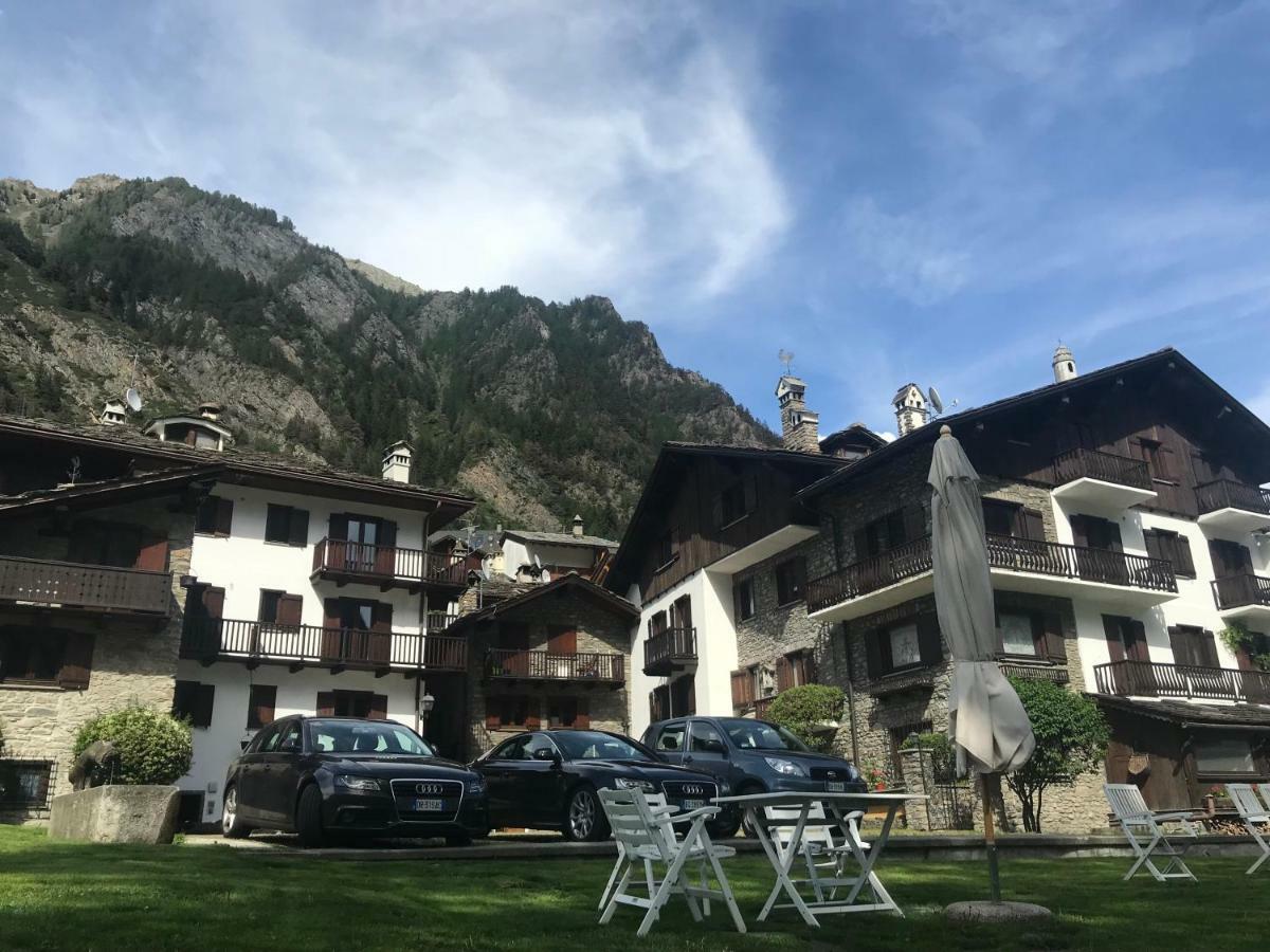 Hameau De Jadis Leilighet Pré-Saint-Didier Eksteriør bilde